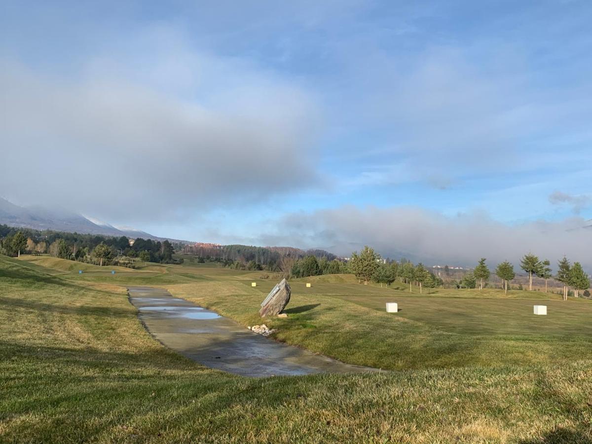 Entire Private Apartment In Pirin Golf & Country Club Μπάνσκο Εξωτερικό φωτογραφία
